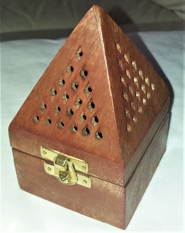 Dřevěný stojánek na františky - 8x14cm