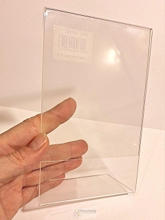 Akrylový stojánek na obrázek - 10 x 15 cm